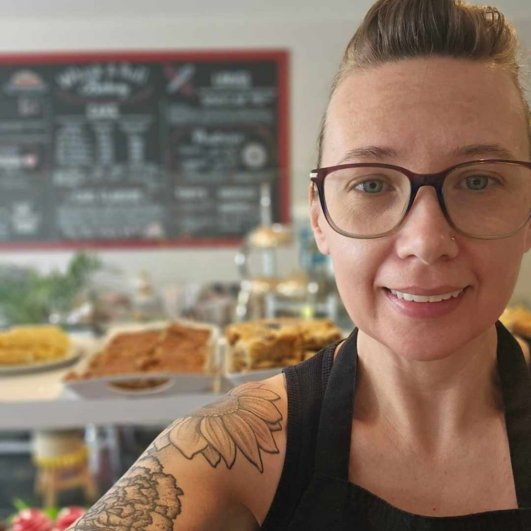 About the Baker! Whisk and Roll Bakery